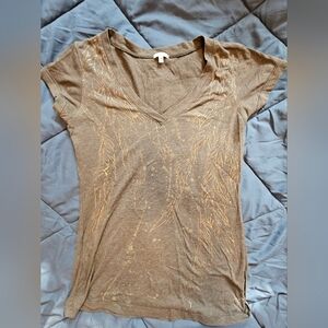 T-shirt with gold detail